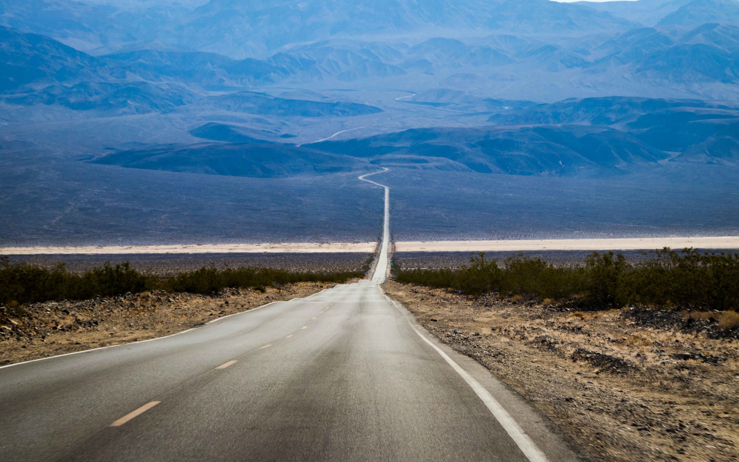 empty-straight-road-4k-5k-wp-2560x1600.jpg