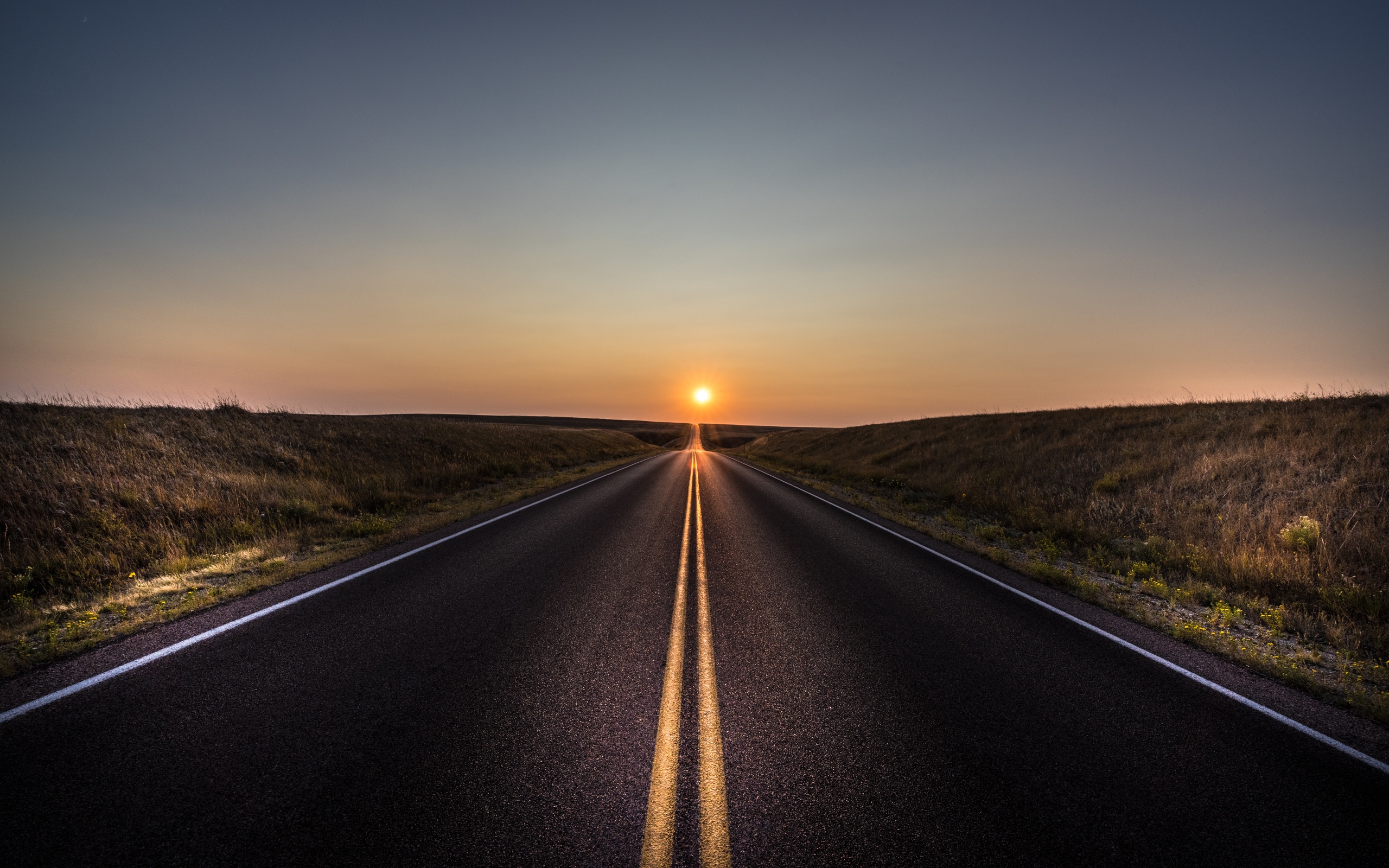 asphalt-road-landscape-5k-v1-2560x1600.jpg