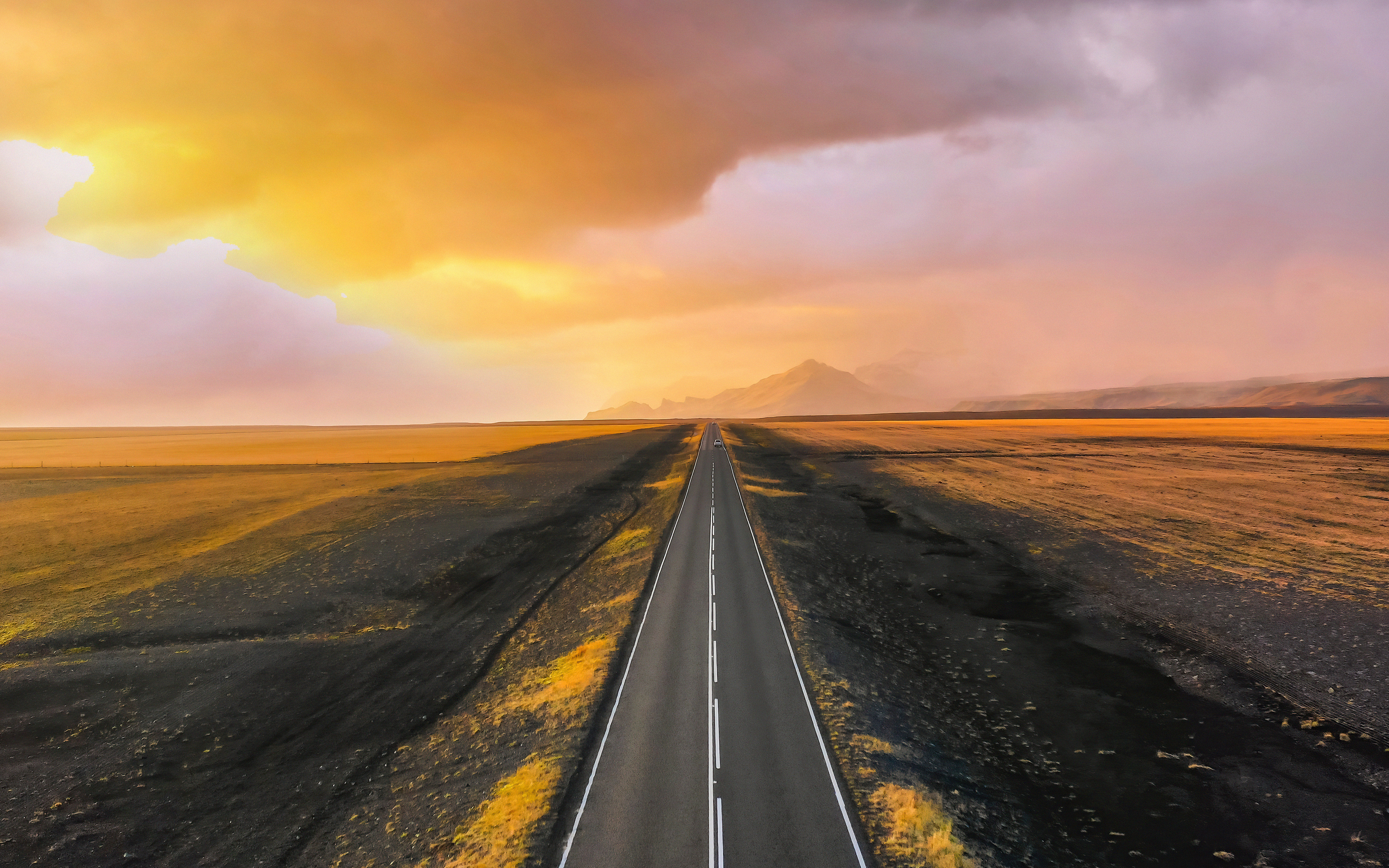 black-asphalt-road-during-sunset-5k-vf-2560x1600.jpg